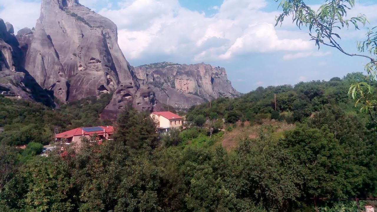 Majestic View Home Just Under Meteora Unesco Site Kalampáka Dış mekan fotoğraf